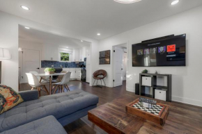 Cheerful 3-bedroom home with free parking